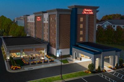 Hampton Inn & Suites Cleveland Beachwood