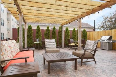 Larkspur Landing Grand Rapids