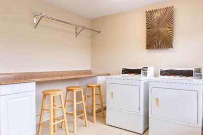 Larkspur Landing Grand Rapids