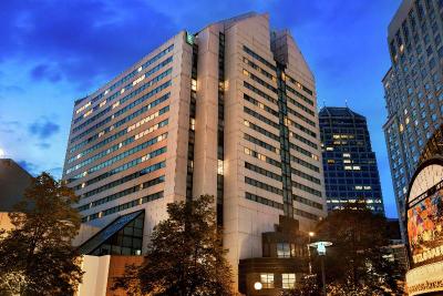 Embassy Suites by Hilton Indianapolis Downtown