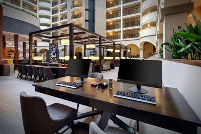 Embassy Suites by Hilton Dallas Park Central Area