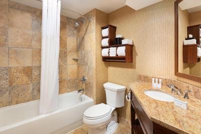 Hampton Inn Cleveland-Downtown
