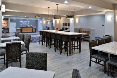 Hampton Inn Kansas City Northeast
