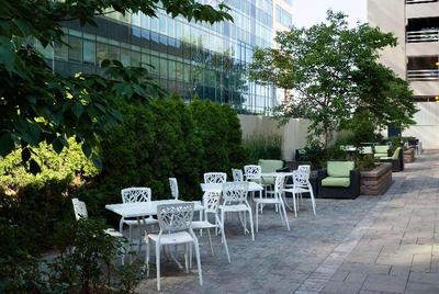 DoubleTree by Hilton Cleveland Downtown - Lakesid
