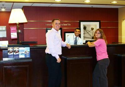 Hampton Inn & Suites Louisville East 