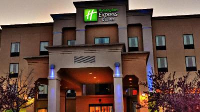 Holiday Inn Express and Suites Sioux City - Southe