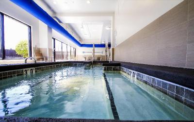 Holiday Inn Milwaukee Riverfront