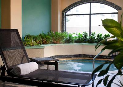 Embassy Suites Houston Near the Galleria