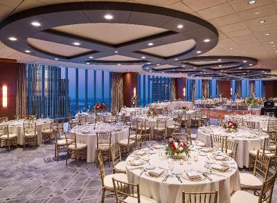 The Marquette Hotel, Curio Collection by Hilton