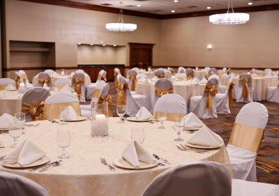 Doubletree Hotel Detroit Dearborn