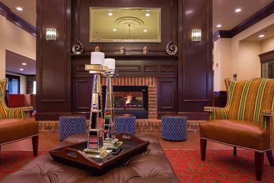 Hampton Inn & Suites Asheville Airport
