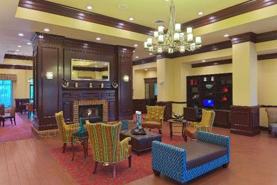 Hampton Inn & Suites Asheville Airport