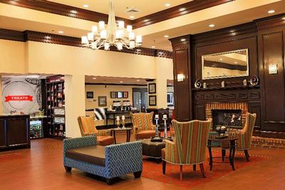 Hampton Inn & Suites Asheville Airport