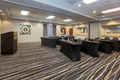 Homewood Suites by Hilton Southwind - Hacks
