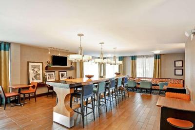Hampton Inn Columbia-I-26 Airport