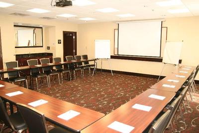 Hampton Inn & Suites Millington