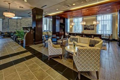 Hampton Inn & Suites Nashville-Downtown