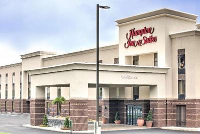 Hampton Inn & Suites Macon I-475