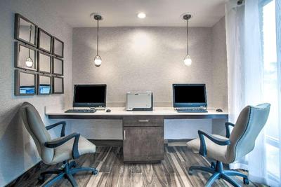Hampton Inn & Suites Macon I-475