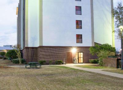 Hampton Inn & Suites Jackson-Coliseum