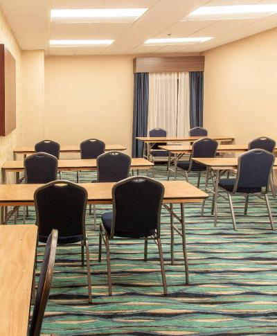 Hampton Inn & Suites Jackson-Coliseum