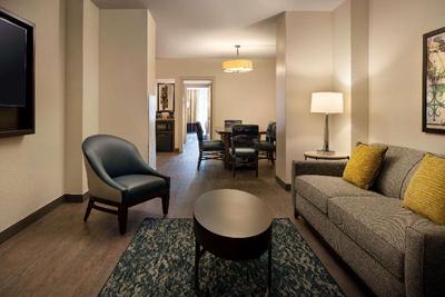 Embassy Suites by Hilton New Orleans