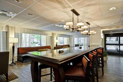 Hampton Inn Charleston/Mt. Pleasant-Patriots Point