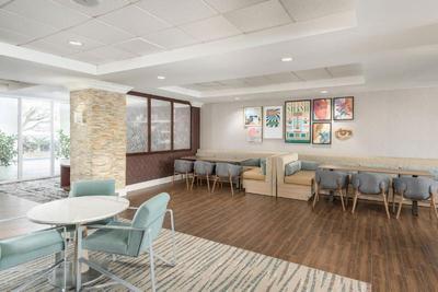 Homewood Suites by Hilton Miami-Airport/Blue