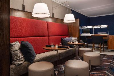 Coast Seattle Downtown Hotel by APA