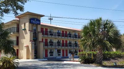 Tricove Inn & Suites