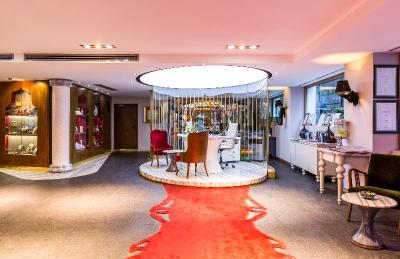 Sultania Hotel
