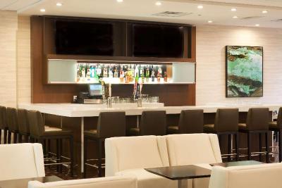 Embassy Suites by Hilton Cincinnati Northeast Blue