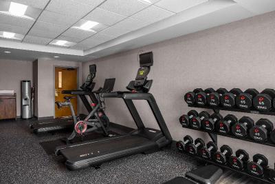 Hampton Inn & Suites State College at Williamsburg