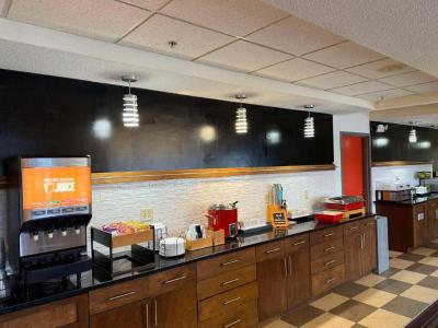 SureStay by Best Western Forsyth Decatur