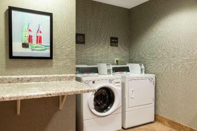 Hampton Inn & Suites Marshalltown