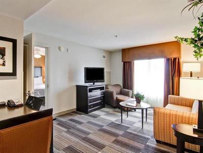 Homewood Suites by Hilton Cincinnati Airport