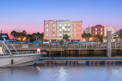 Hampton Inn & Suites Amelia Island-Historic HFront