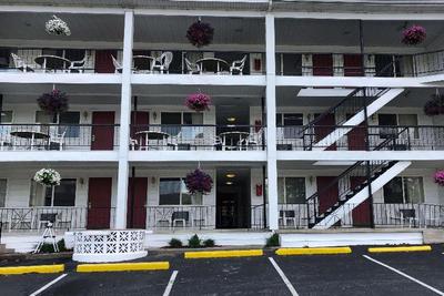 Baymont by Wyndham Lake George