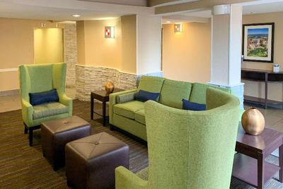 Comfort Inn and Suites East Hartford