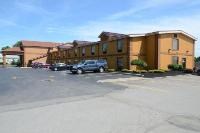 Quality Inn Near Walden Galleria Mal