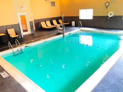 Holiday Inn Express and Suites Smithfield Providen