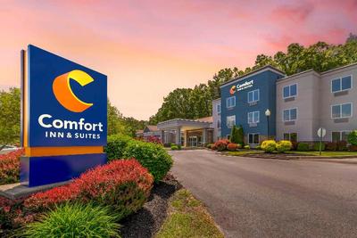 Comfort Inn & Suites Saratoga Springs Area