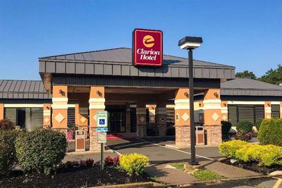 Clarion Hotel & Conference Center - Toms River, NJ