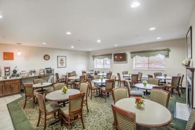 Comfort Suites Rochester