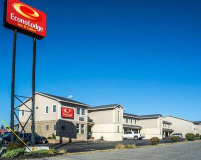 Econo Lodge Airport North Syracuse