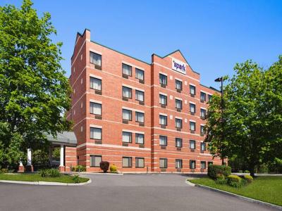 Spark by Hilton Woburn Boston