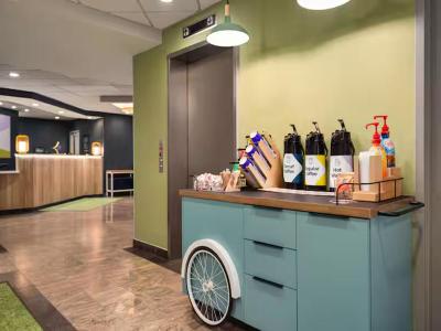 Spark by Hilton Woburn Boston