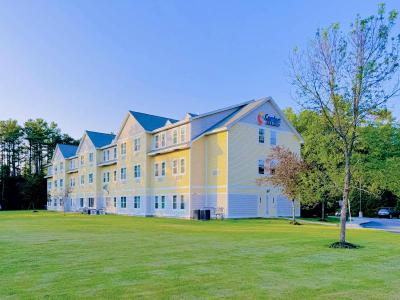 Comfort Inn & Suites Scarborough-Portland
