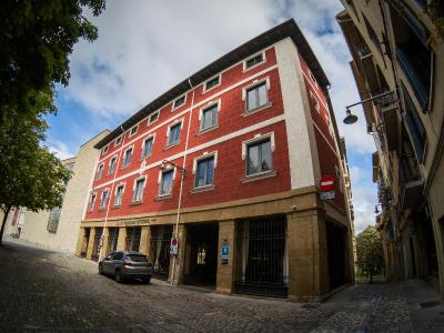 Pamplona Catedral Hotel