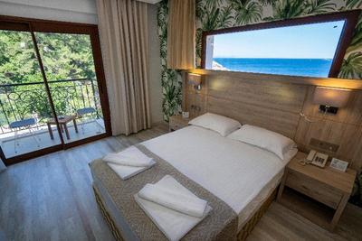 Meril Hotel